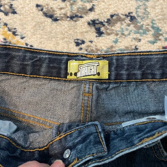 OLD NAVY Straight Leg Husky 16 Jeans - Picture 6 of 10